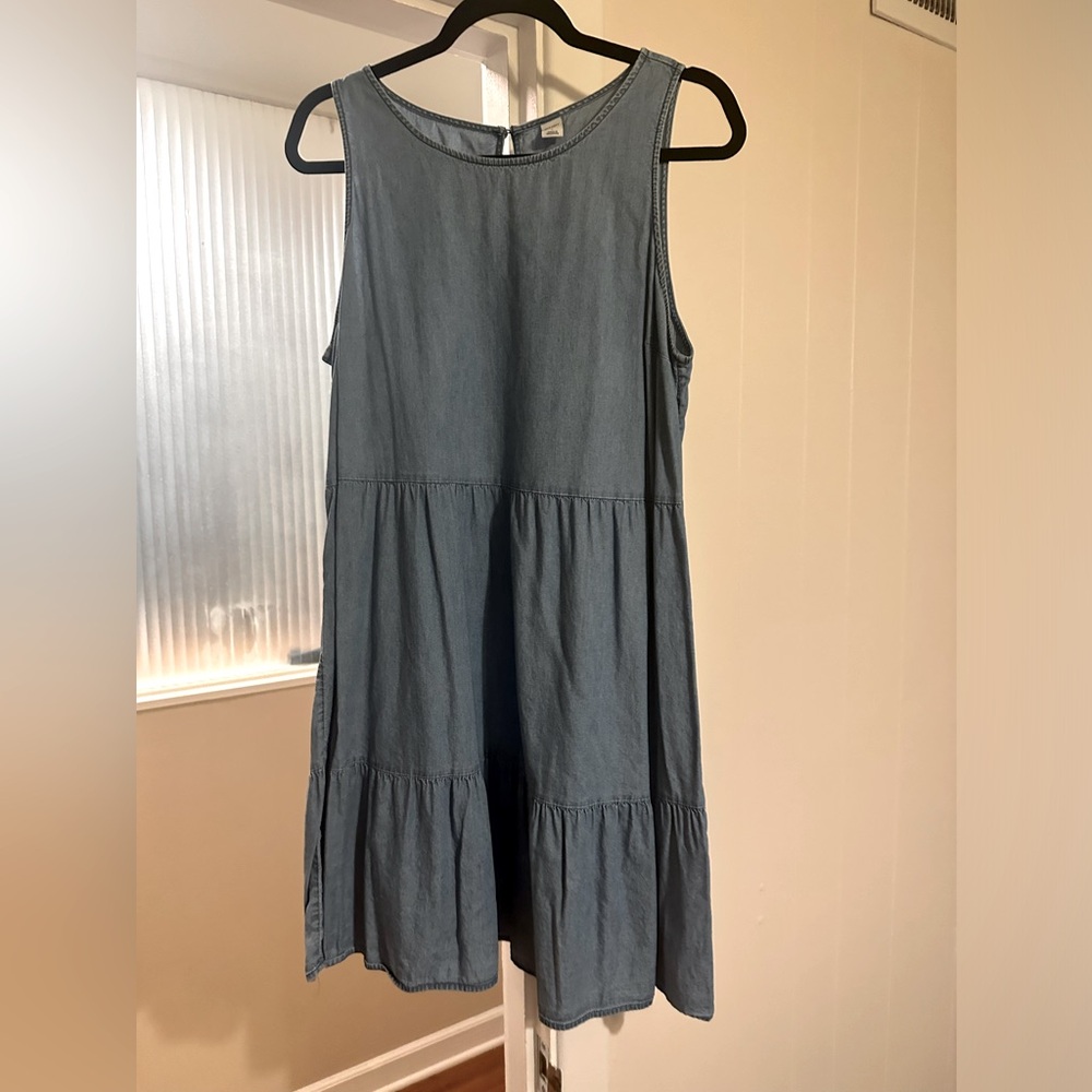 Denim dress!